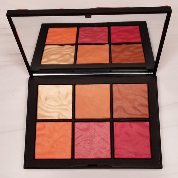 ❌SOLD❌ BNIB NARS Exposed Cheek Palette - Picture 2 of 8